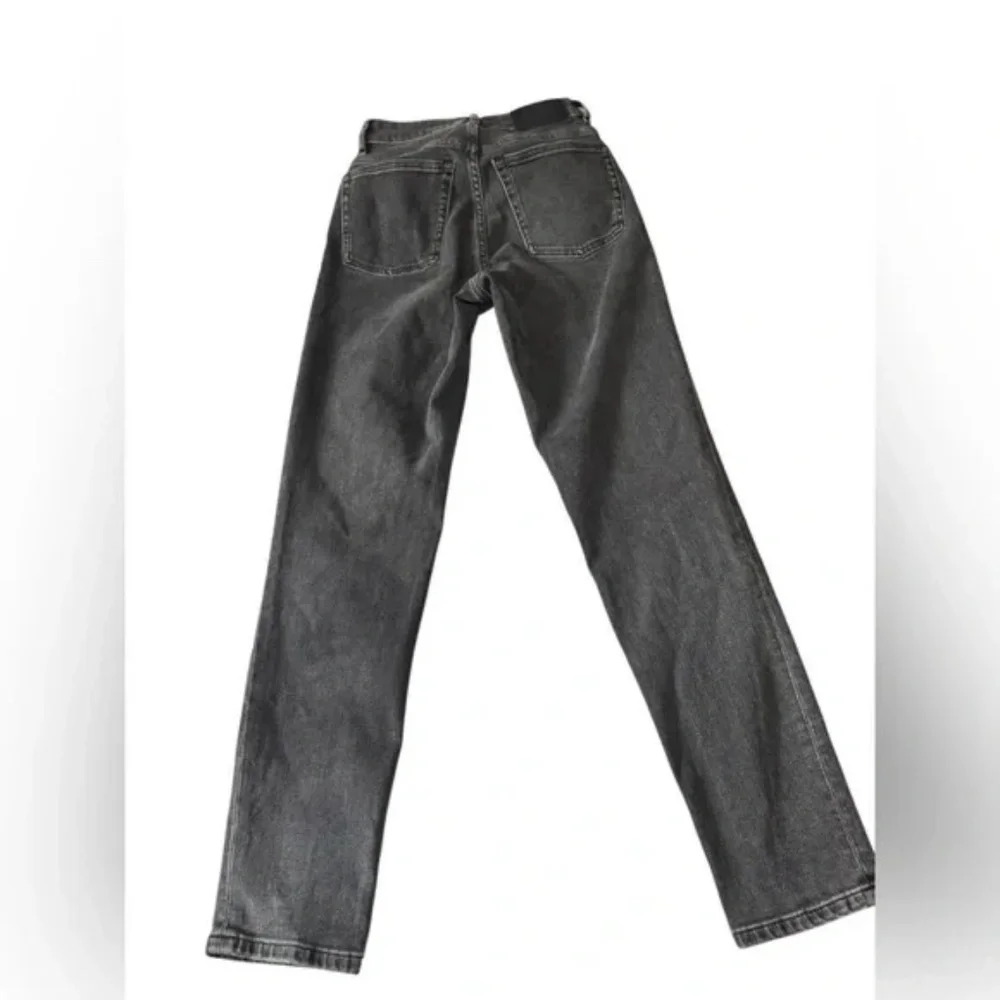 EVERLANE - Curvy Cheeky Straight Skinny Jeans Black Gray Wash Size 23 - Picture 5 of 9